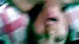 Brazzers의 매혹적인 Kayley Gunner와 Violet 흑인 섹스 동영상 Myers의 도기 스타일 액션