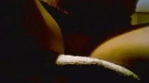 Smut Puppet의 열정적인 Bibi Fox와 함께하는 자연 가슴 비디오 무료 포르노 동영상