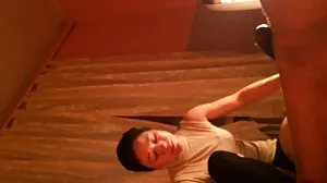 Perfect Gonzo의 열정적인 Besie가 있는 선교사 나사 여자 보지 동영상