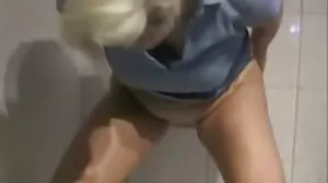 Bang에서 멋진 멜로디 마크가 있는 셱스 비디오 입으로 섹스!